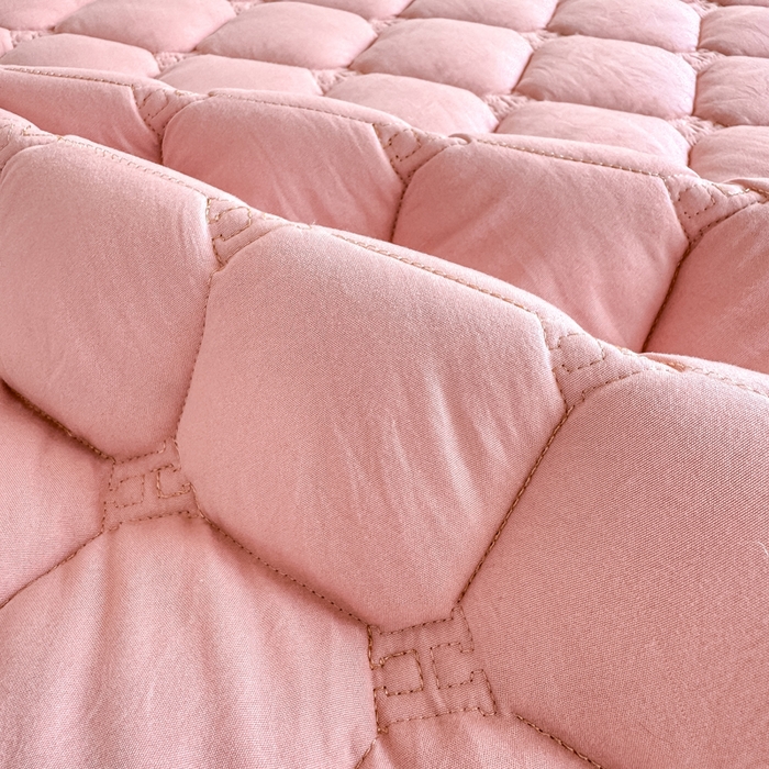 91家纺网 家纺一手货源 找家纺 梦初语 2025新款轻奢H刺绣学生宿舍上下铺床垫褥 粉黛