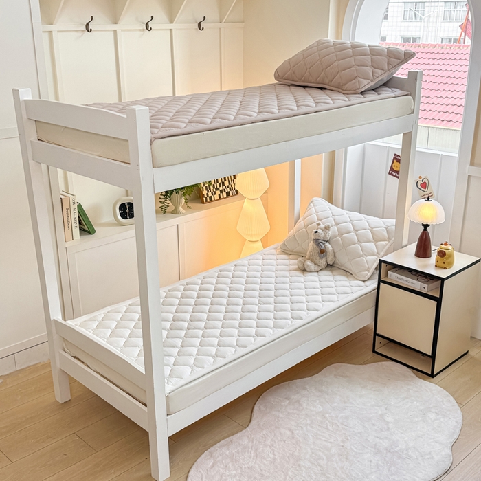 91家纺网 家纺一手货源 找家纺 梦初语 2025新款轻奢H刺绣学生宿舍上下铺床垫褥 奶白