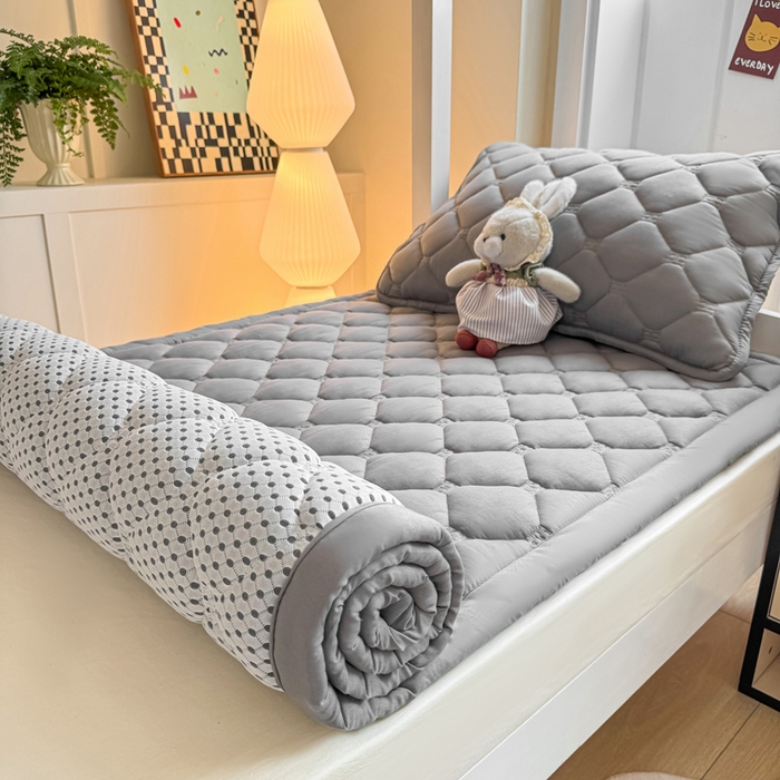 91家纺网 家纺一手货源 找家纺 梦初语 2025新款轻奢H刺绣学生宿舍上下铺床垫褥 深灰