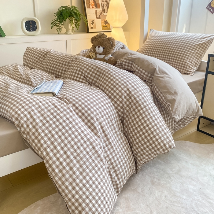 91家纺网 家纺一手货源 找家纺 梦初语 2025新款A类水洗棉超柔格子系列学生宿舍上下铺三件套套件 咖小格