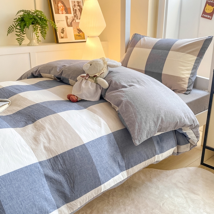 91家纺网 家纺一手货源 找家纺 梦初语 2025新款A类水洗棉超柔格子系列学生宿舍上下铺三件套套件 蓝大格