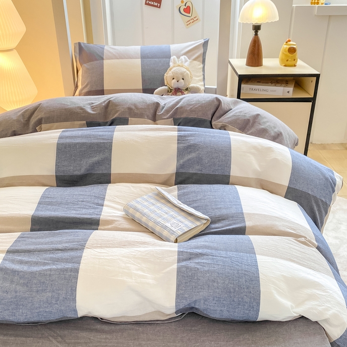 91家纺网 家纺一手货源 找家纺 梦初语 2025新款A类水洗棉超柔格子系列学生宿舍上下铺三件套套件 蓝大格