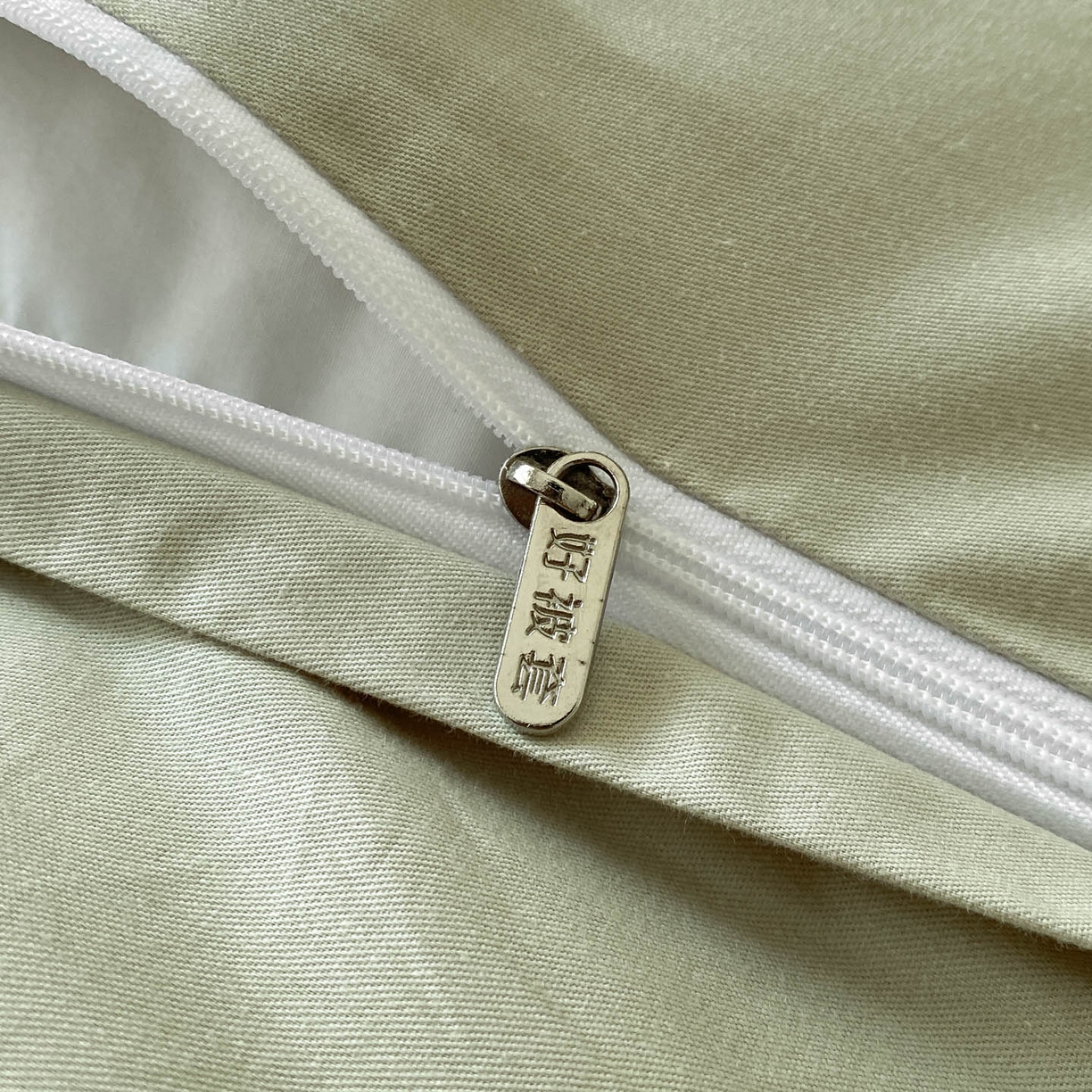 91家纺网 家纺一手货源 找家纺 禾时 2025新款A类60支加厚长绒棉全棉纯棉立体提花轻奢四件套 初禾（绿）