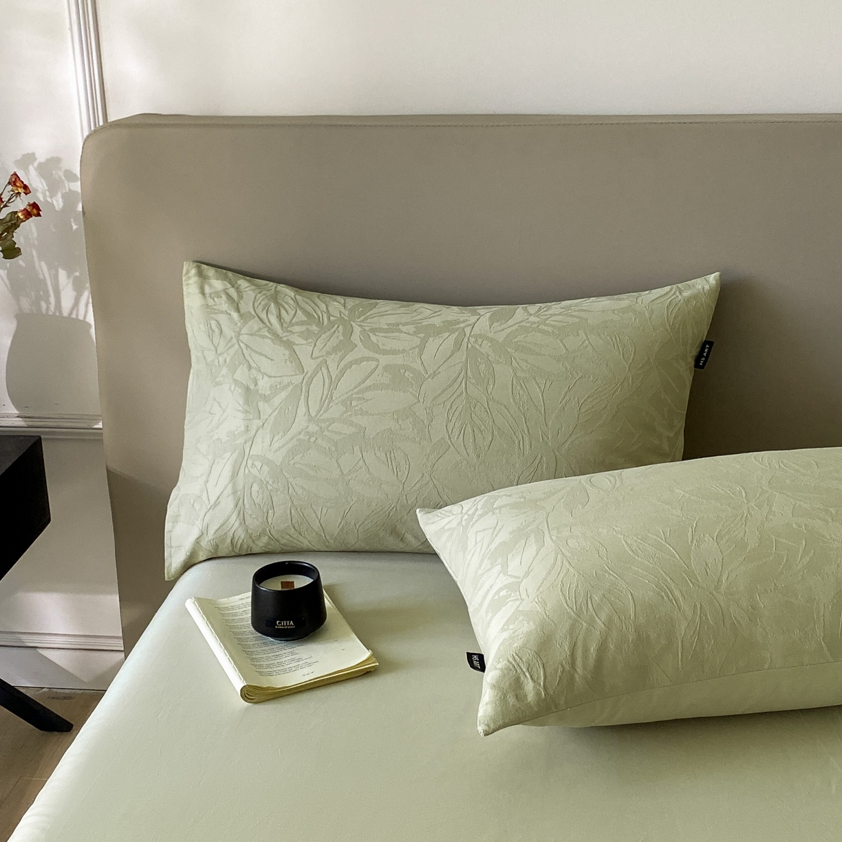 91家纺网 家纺一手货源 找家纺 禾时 2025新款A类60支加厚长绒棉全棉纯棉立体提花轻奢四件套 达米安（绿）