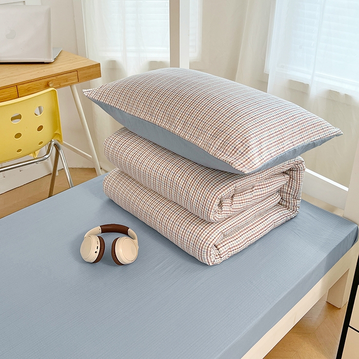 91家纺网 家纺一手货源 找家纺 梦舒羽 2025新款双层纱格子学生宿舍上下铺套件 常规款-魅力蓝咖