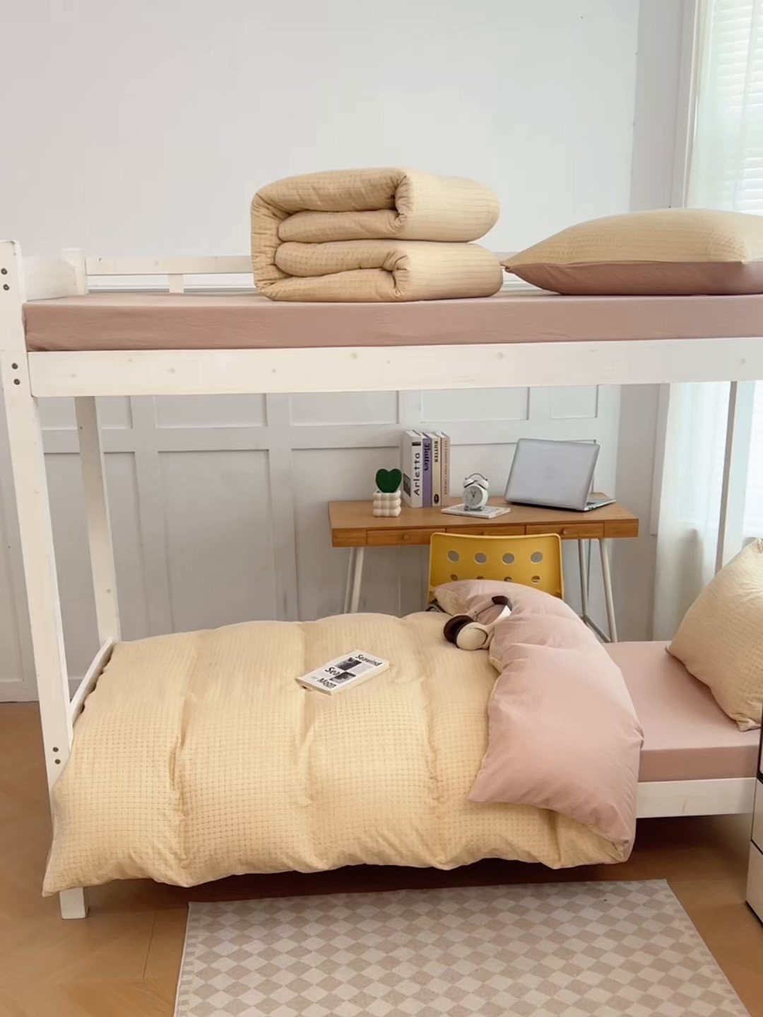 91家纺网 家纺一手货源 找家纺 梦舒羽 2025新款双层纱格子学生宿舍上下铺套件 常规款-秋田黄格