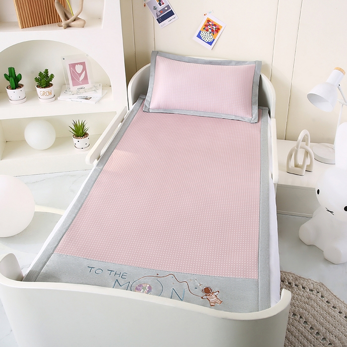 91家纺网 家纺一手货源 找家纺 （总）小牛席业 2025新款儿童凉感冰丝席儿童席-星际探索