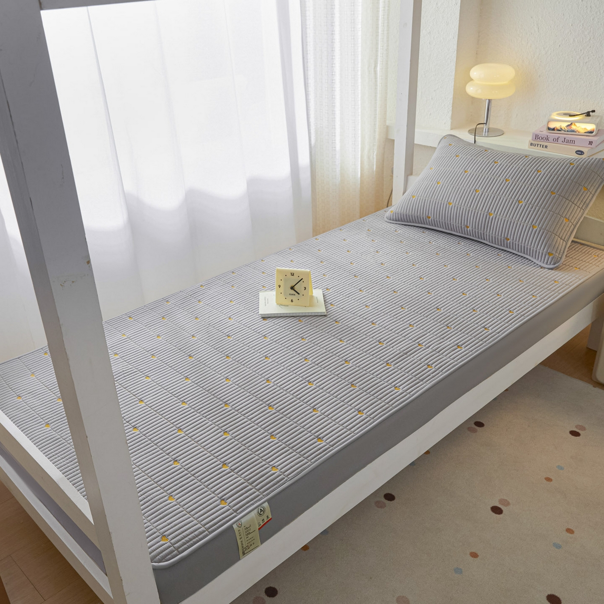 91家纺网 家纺一手货源 找家纺 芬晴家纺 2025春夏新款A类大豆夹棉学生床笠单床笠床笠单件-繁星-爱心系列 爱心-星灰