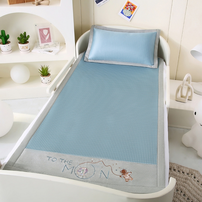 91家纺网 家纺一手货源 找家纺 小牛席业 2025新款儿童凉感冰丝席儿童席-星际探索 星际探索-蓝色