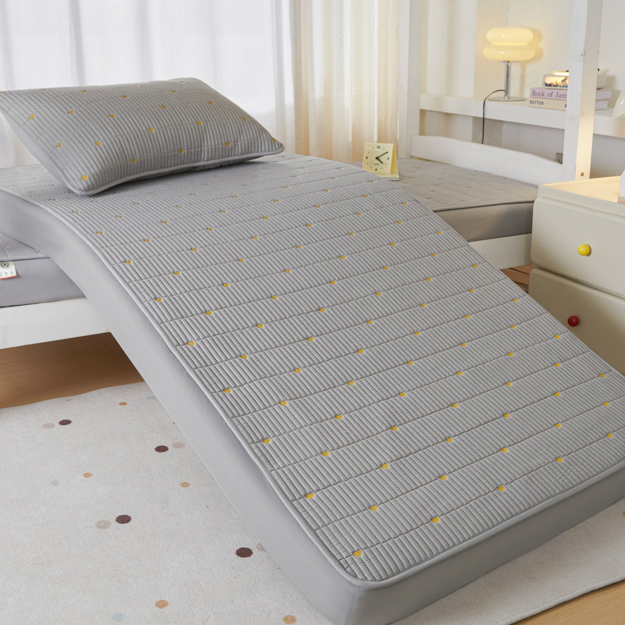 91家纺网 家纺一手货源 找家纺 芬晴家纺 2025春夏新款A类大豆夹棉学生床笠单床笠床笠单件-繁星-爱心系列 爱心-星灰