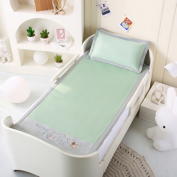 91家纺网 家纺一手货源 找家纺 小牛席业 2025新款儿童凉感冰丝席儿童席-星际探索 星际探索-绿色