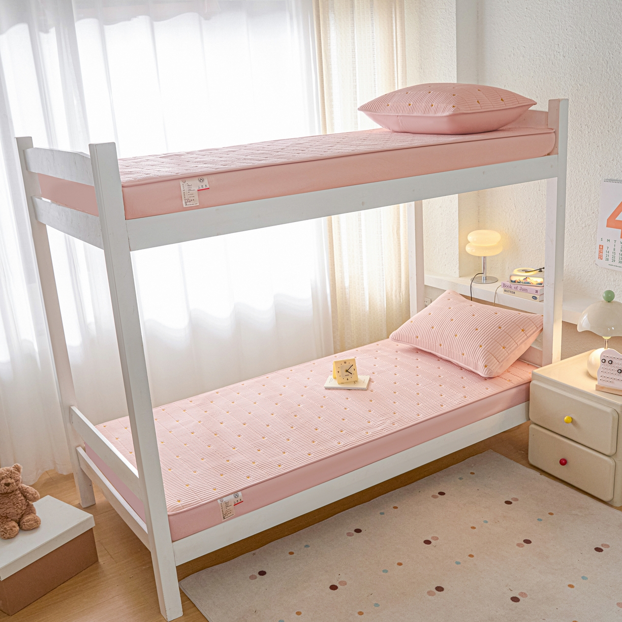 91家纺网 家纺一手货源 找家纺 芬晴家纺 2025春夏新款A类大豆夹棉学生床笠单床笠床笠单件-繁星-爱心系列 繁星-豆沙粉