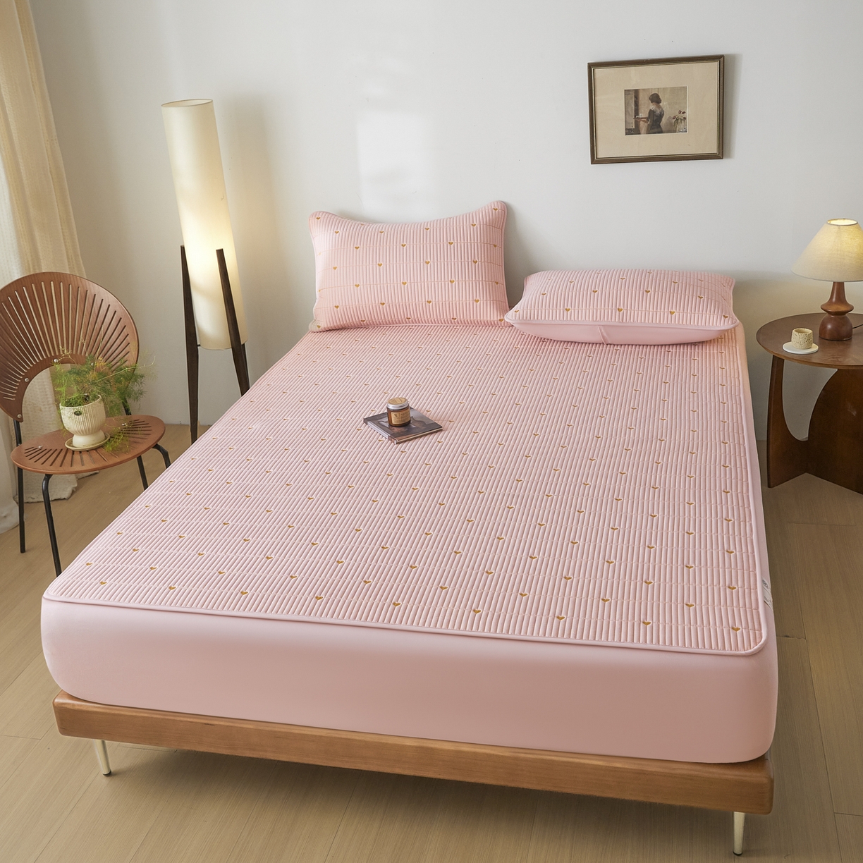 91家纺网 家纺一手货源 找家纺 （总）芬晴家纺 2025新款A类大豆夹棉爱心防水床笠单床笠床笠单件