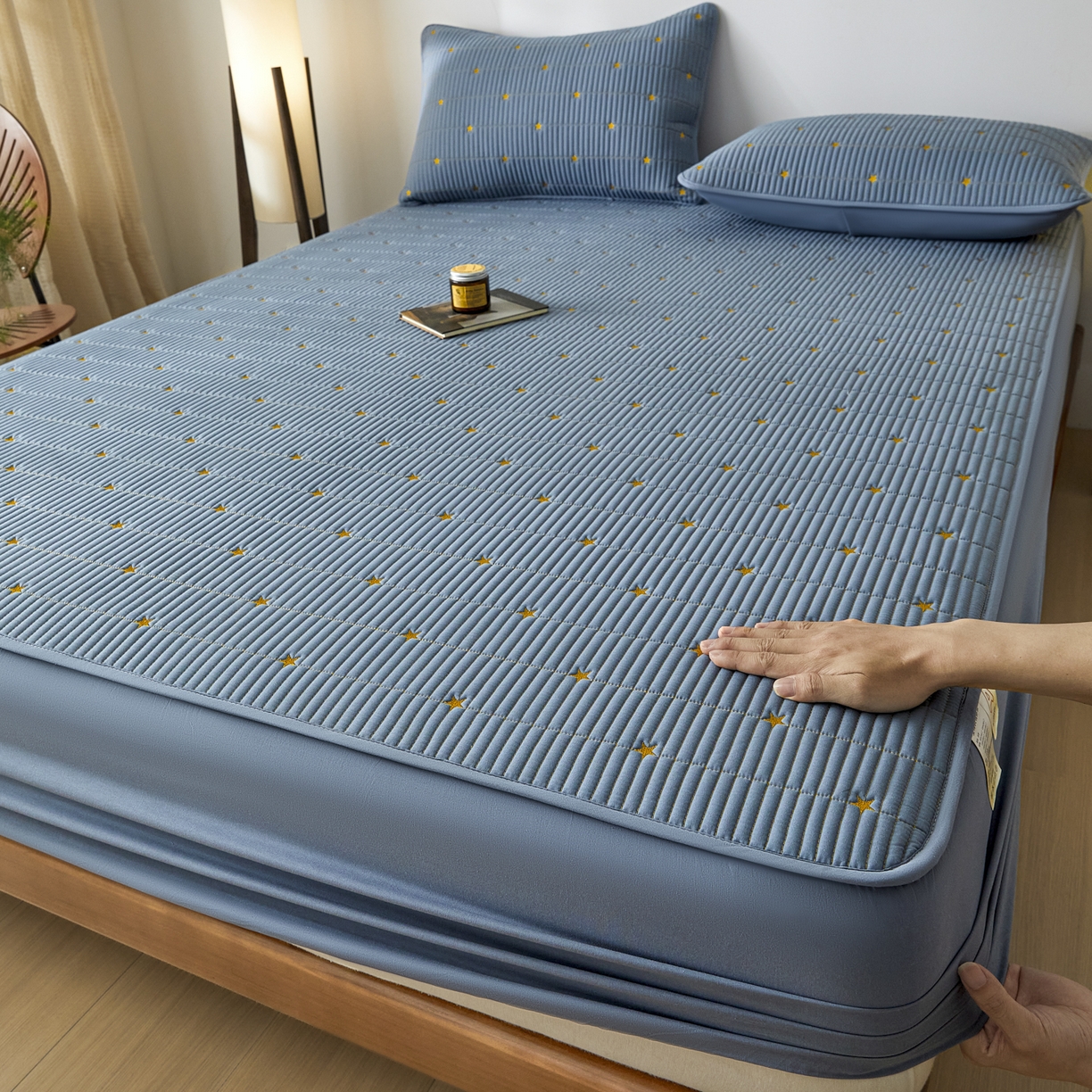 91家纺网 家纺一手货源 找家纺 （总）芬晴家纺 2025新款A类大豆夹棉爱心防水床笠单床笠床笠单件