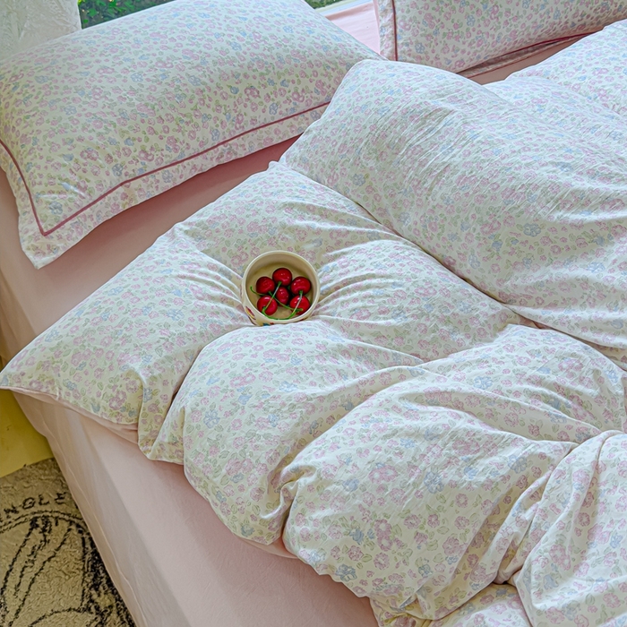 91家纺网 家纺一手货源 找家纺 可思家纺 2025新款云柔棉四件套 浪漫花海