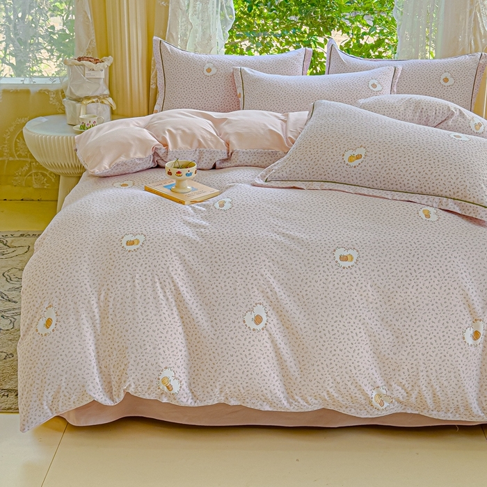 91家纺网 家纺一手货源 找家纺 可思家纺 2025新款云柔棉四件套 安徒生-浅粉