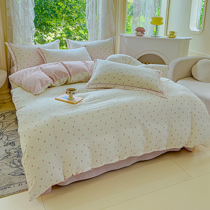 91家纺网 家纺一手货源 找家纺 可思家纺 2025新款云柔棉四件套 草莓方糖