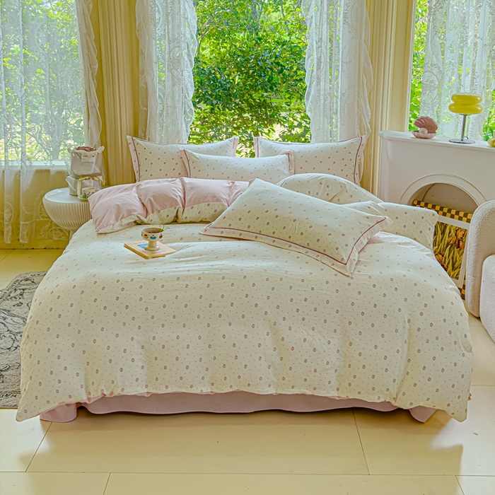 可思家纺 2025新款云柔棉四件套 草莓方糖