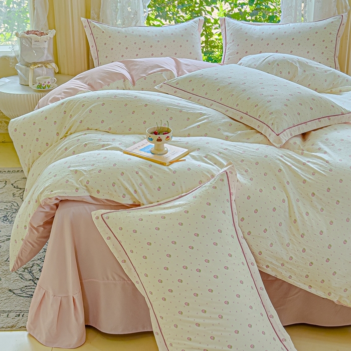 91家纺网 家纺一手货源 找家纺 可思家纺 2025新款云柔棉四件套 草莓方糖