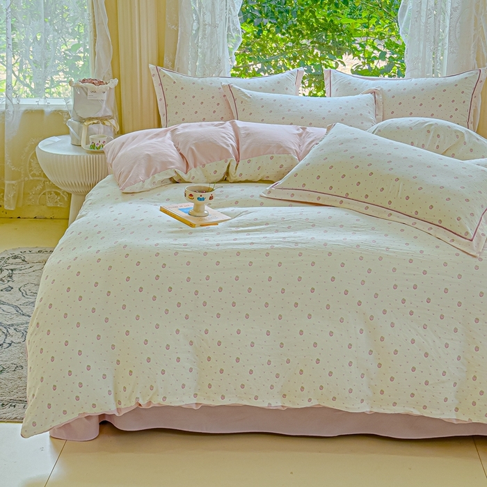 91家纺网 家纺一手货源 找家纺 可思家纺 2025新款云柔棉四件套 草莓方糖