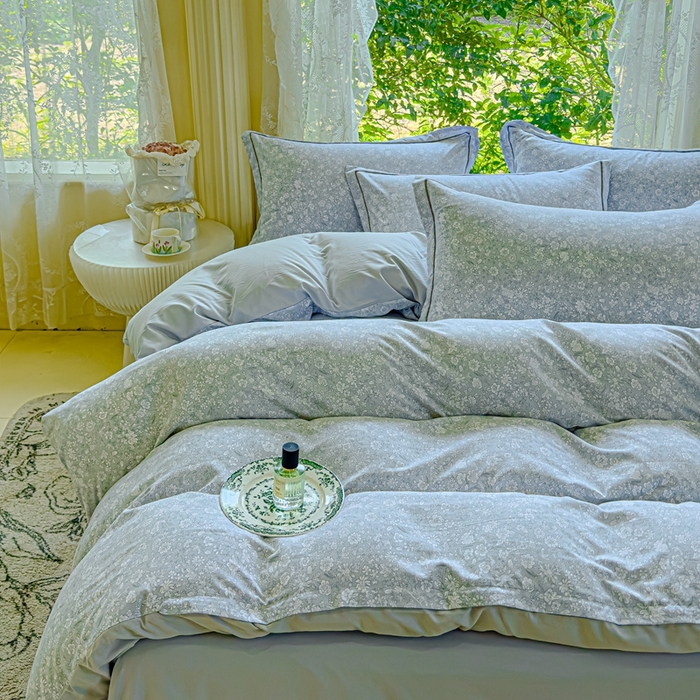 91家纺网 家纺一手货源 找家纺 可思家纺 2025新款云柔棉四件套 蓝茵河畔