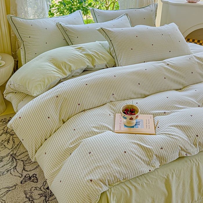 91家纺网 家纺一手货源 找家纺 可思家纺 2025新款云柔棉四件套 水果派对-浅绿