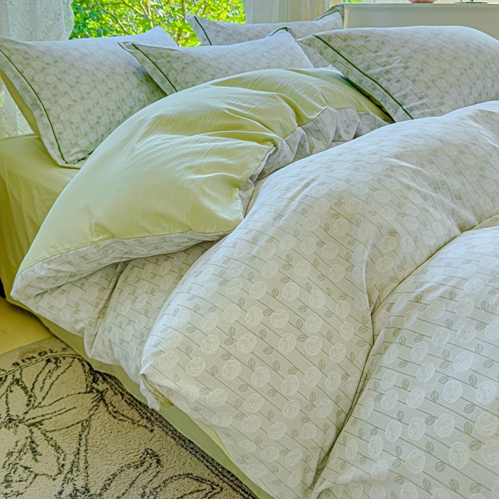 91家纺网 家纺一手货源 找家纺 可思家纺 2025新款云柔棉四件套 藤蔓花影