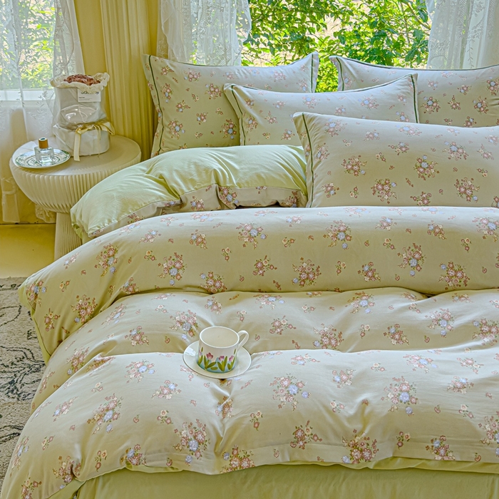 91家纺网 家纺一手货源 找家纺 可思家纺 2025新款云柔棉四件套 汀花里-浅绿