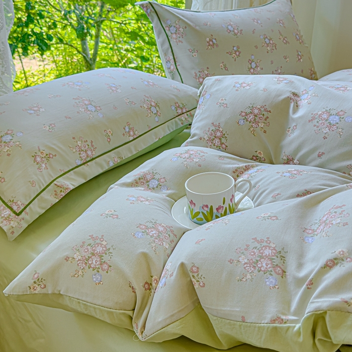 91家纺网 家纺一手货源 找家纺 可思家纺 2025新款云柔棉四件套 汀花里-浅绿