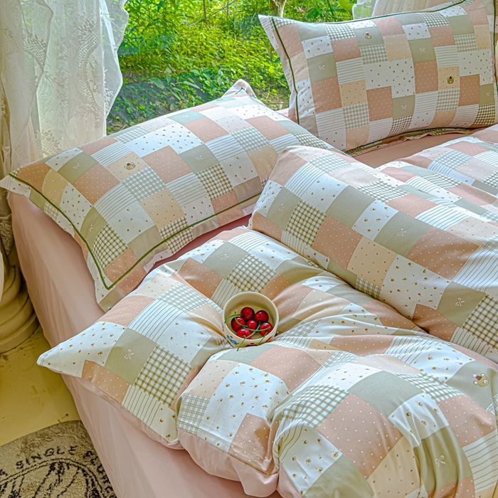 91家纺网 家纺一手货源 找家纺 可思家纺 2025新款云柔棉四件套 晚安小熊-咖