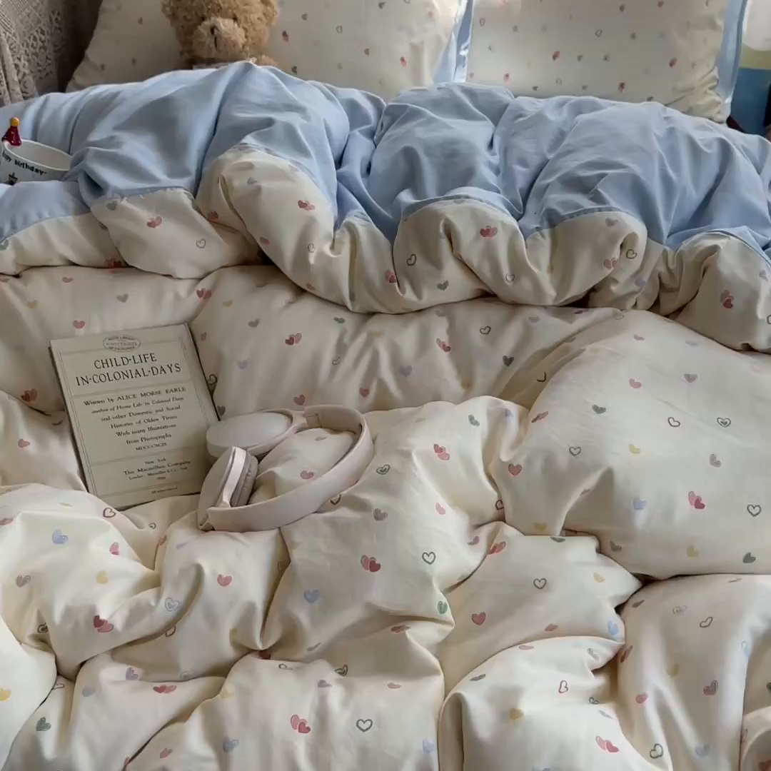 91家纺网 家纺一手货源 找家纺 沐芷 2025 开学季水洗棉四件套A类 卡通简约风超柔舒适三件套 爱情手礼