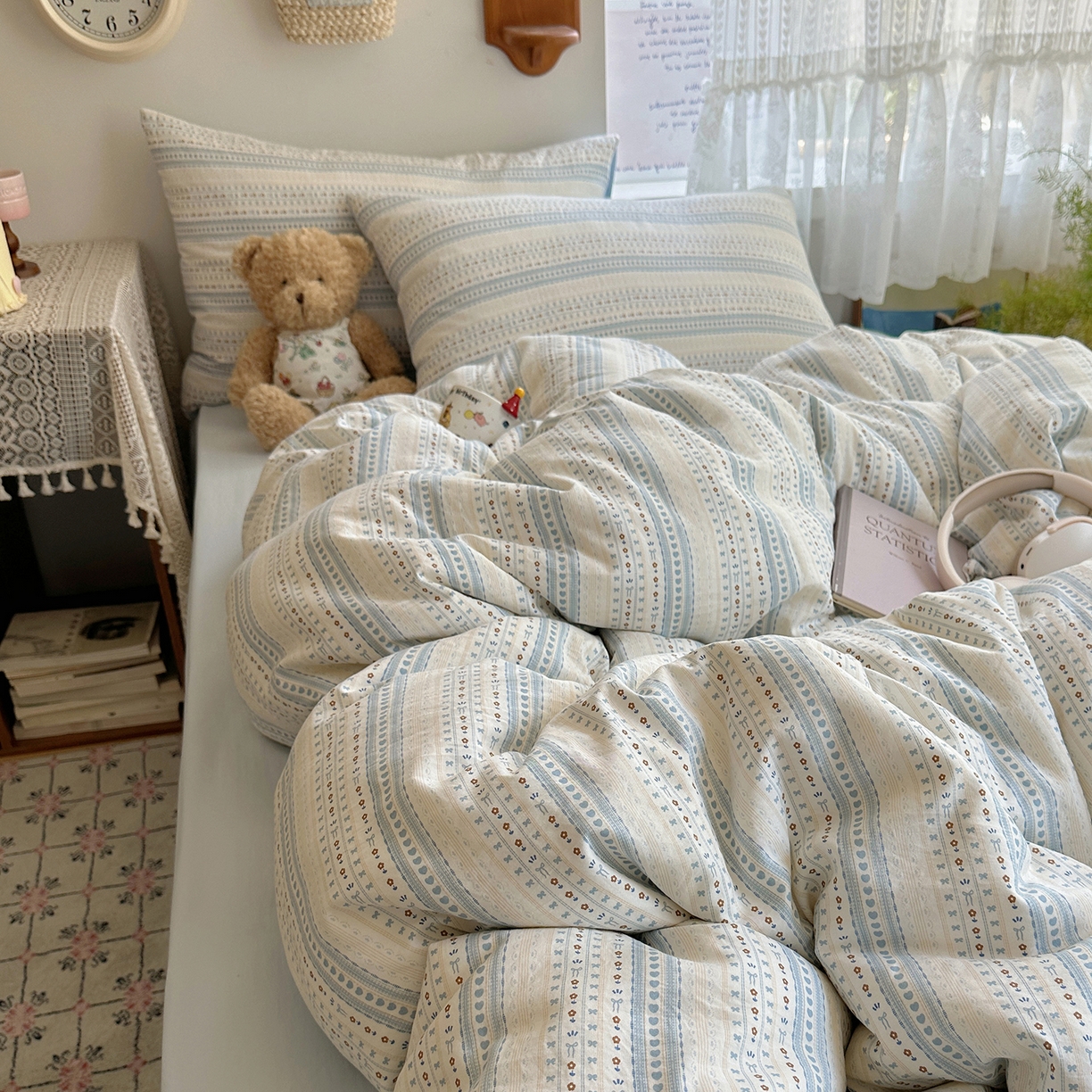 91家纺网 家纺一手货源 找家纺 沐芷 2025 开学季水洗棉四件套A类 卡通简约风超柔舒适三件套 海盐拿铁