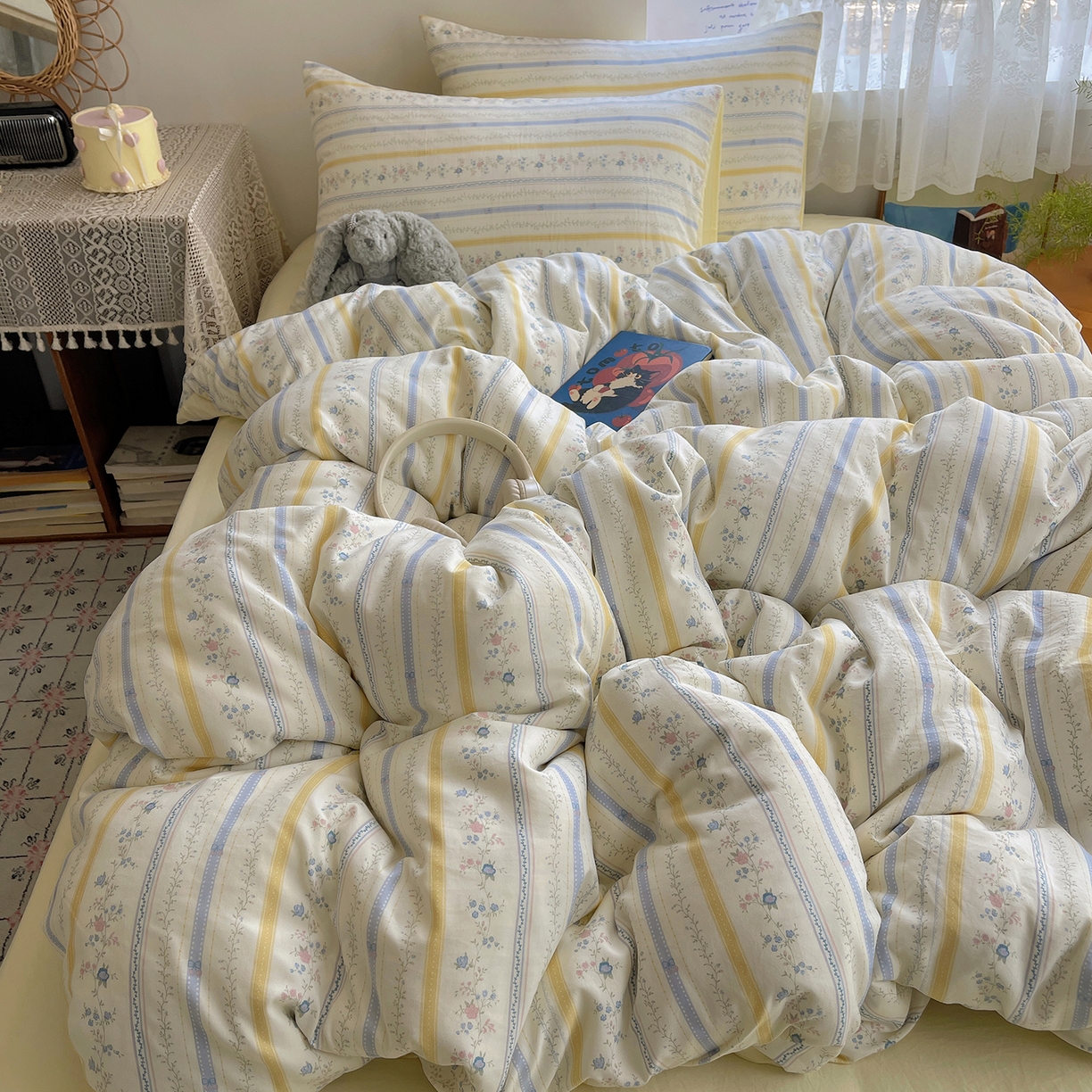 91家纺网 家纺一手货源 找家纺 沐芷 2025 开学季水洗棉四件套A类 卡通简约风超柔舒适三件套 空白诗