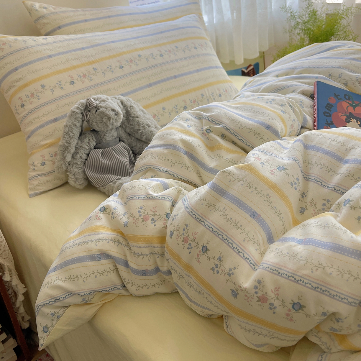 91家纺网 家纺一手货源 找家纺 沐芷 2025 开学季水洗棉四件套A类 卡通简约风超柔舒适三件套 空白诗