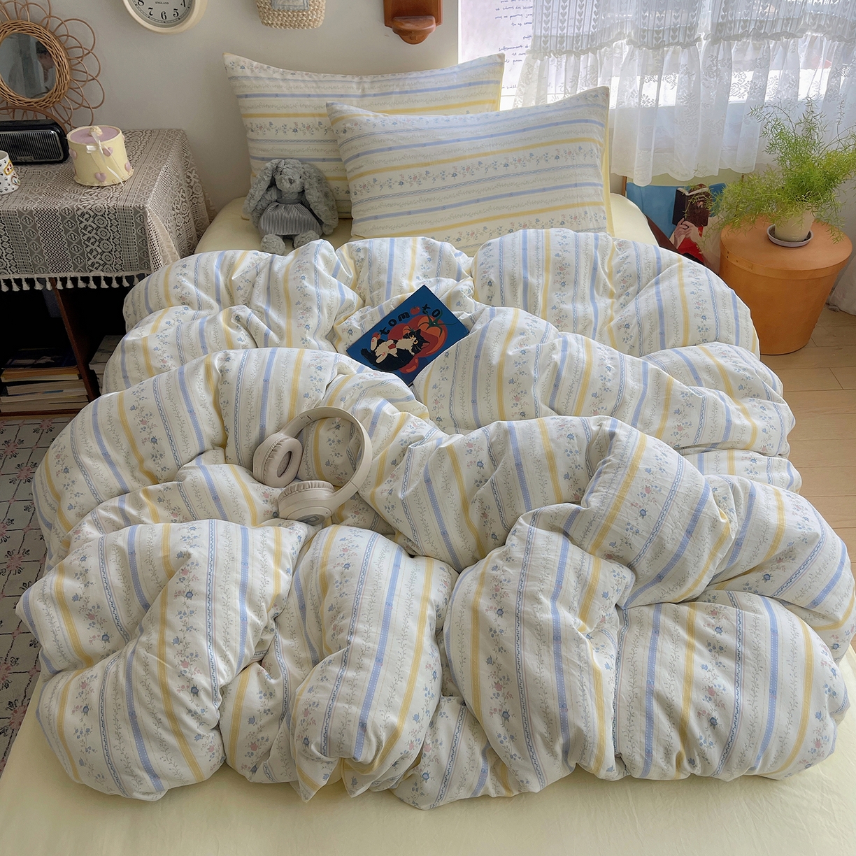 91家纺网 家纺一手货源 找家纺 沐芷 2025 开学季水洗棉四件套A类 卡通简约风超柔舒适三件套 空白诗