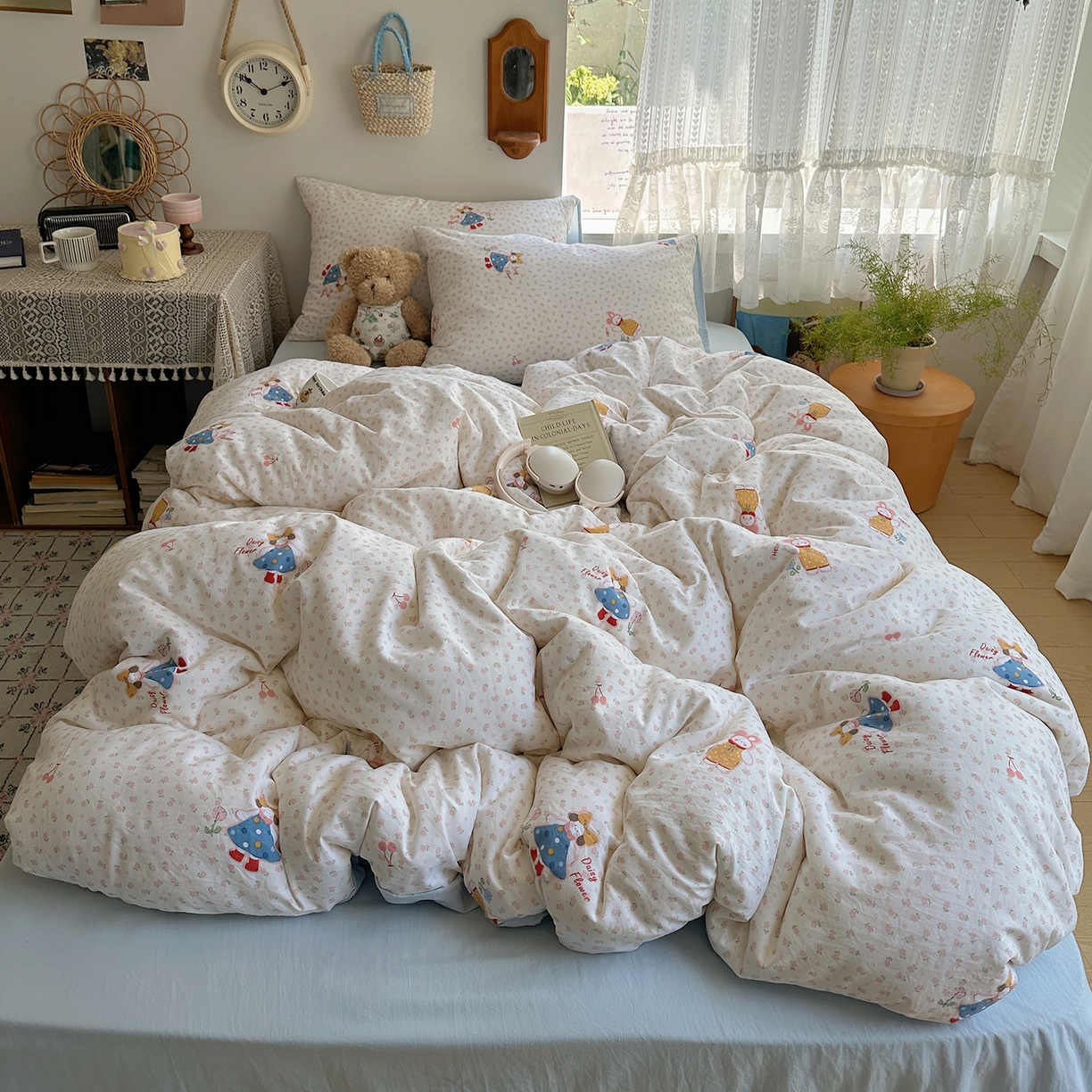 91家纺网 家纺一手货源 找家纺 沐芷 2025 开学季水洗棉四件套A类 卡通简约风超柔舒适三件套 甜心派派