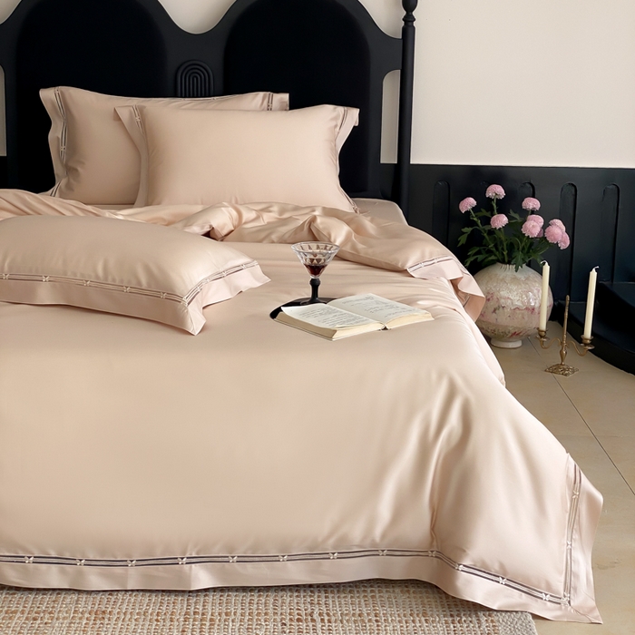 91家纺网 家纺一手货源 找家纺 云栖家居 2025天丝棉纯色镂空四件套-知否 知否-香槟金