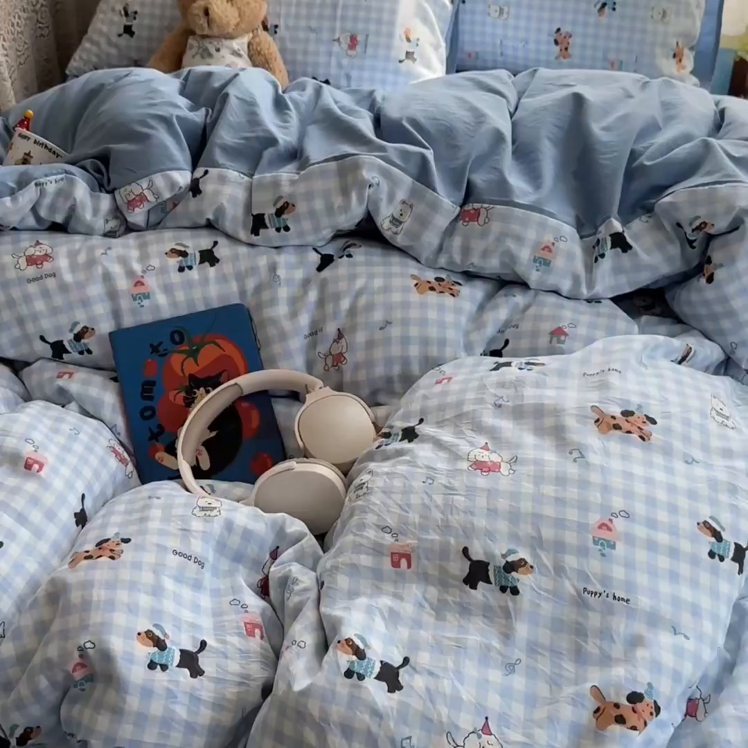 91家纺网 家纺一手货源 找家纺 沐芷 2025 开学季水洗棉四件套A类 卡通简约风超柔舒适三件套 汪星蓝町