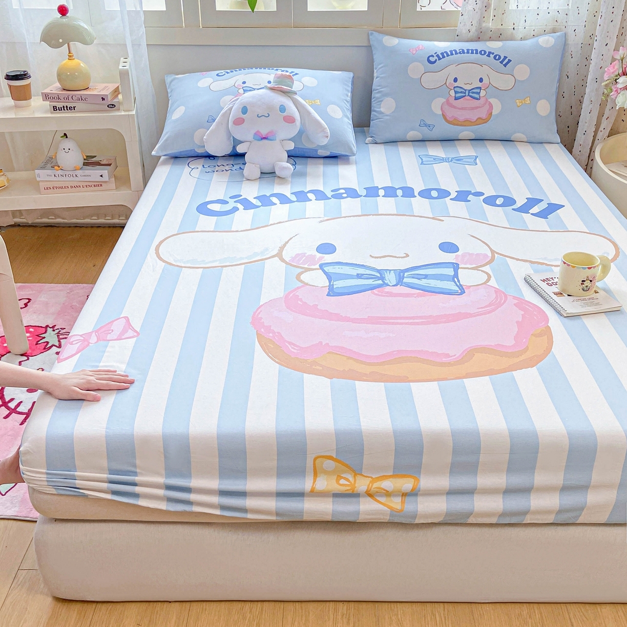 91家纺网 家纺一手货源 找家纺 博雅 2025春夏新款三丽欧大版全棉纯棉单品床笠床笠单件单床笠 全棉大版-蝴蝶结条纹玉桂狗