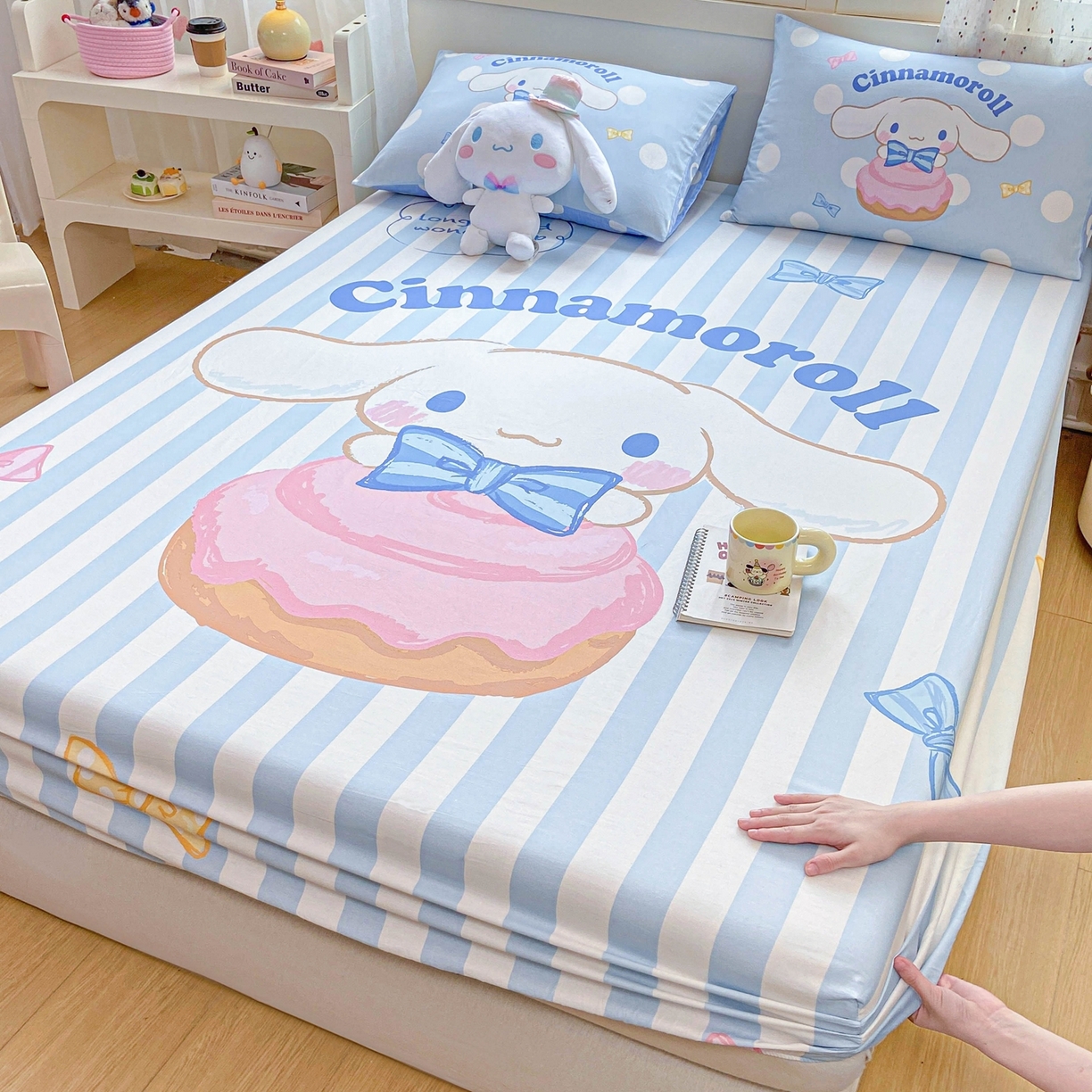 91家纺网 家纺一手货源 找家纺 博雅 2025春夏新款三丽欧大版全棉纯棉单品床笠床笠单件单床笠 全棉大版-蝴蝶结条纹玉桂狗