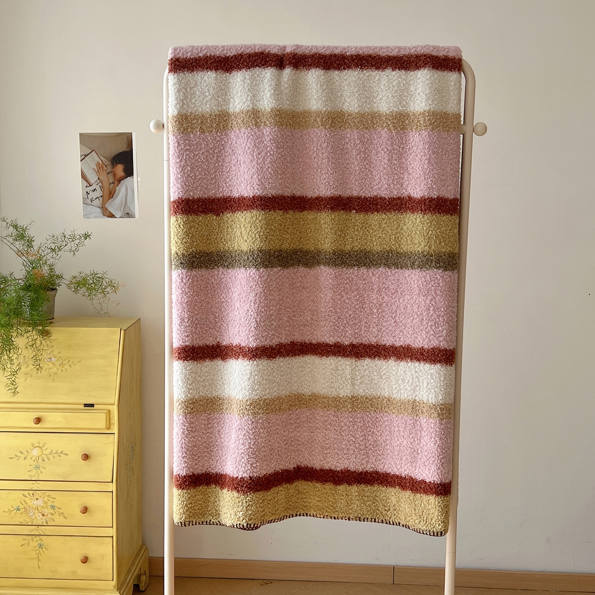 91家纺网 家纺一手货源 找家纺 （总）舒隅家纺 A类高级感半边绒三角针毛毯毯子