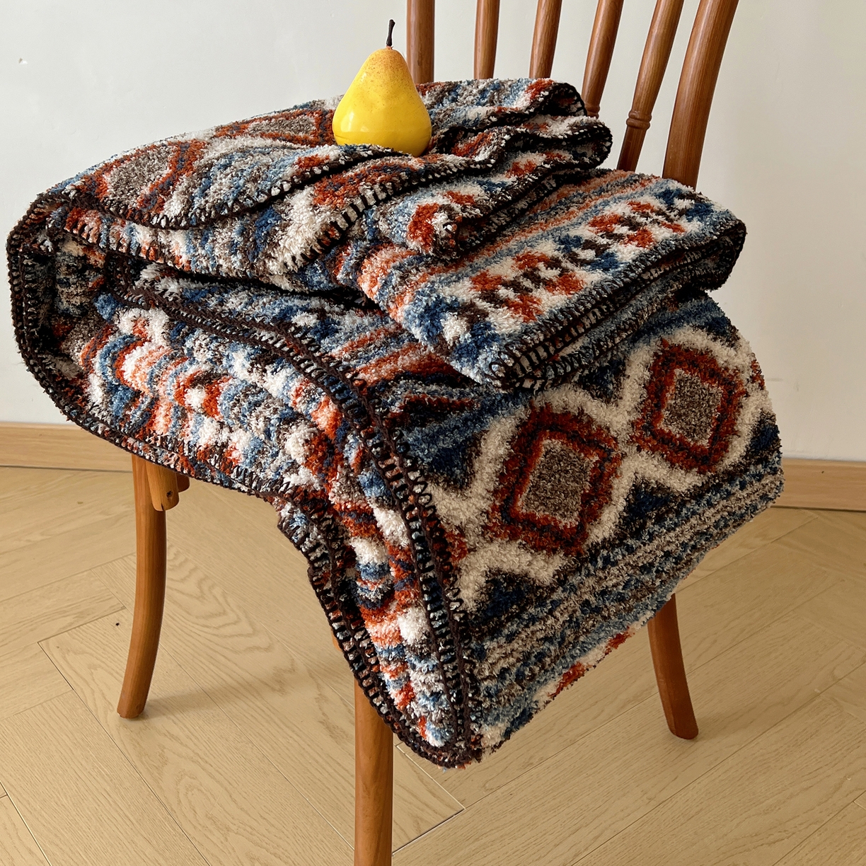 91家纺网 家纺一手货源 找家纺 舒隅家纺 A类高级感半边绒三角针毛毯毯子 波西米亚-棕