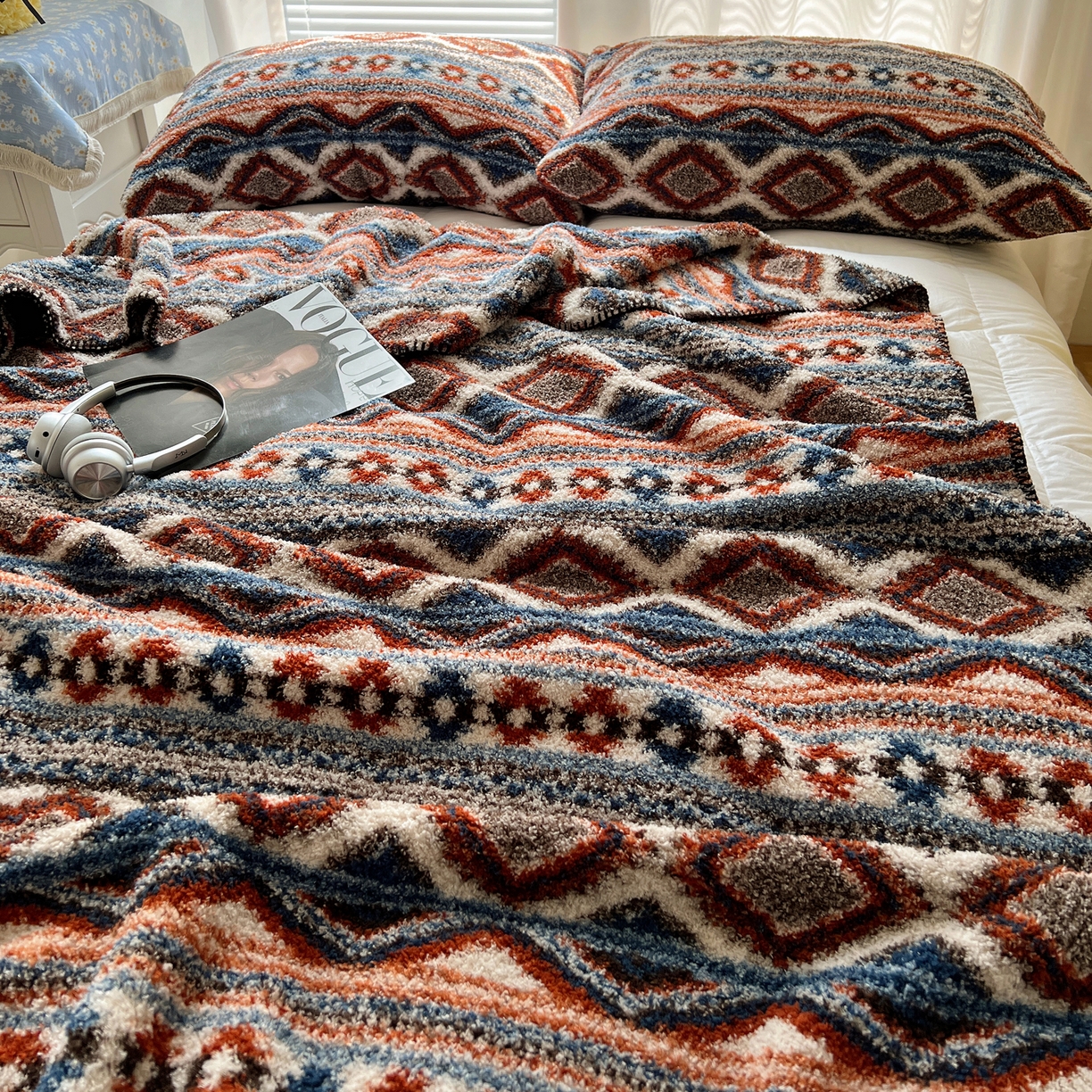 91家纺网 家纺一手货源 找家纺 舒隅家纺 A类高级感半边绒三角针毛毯毯子 波西米亚-棕