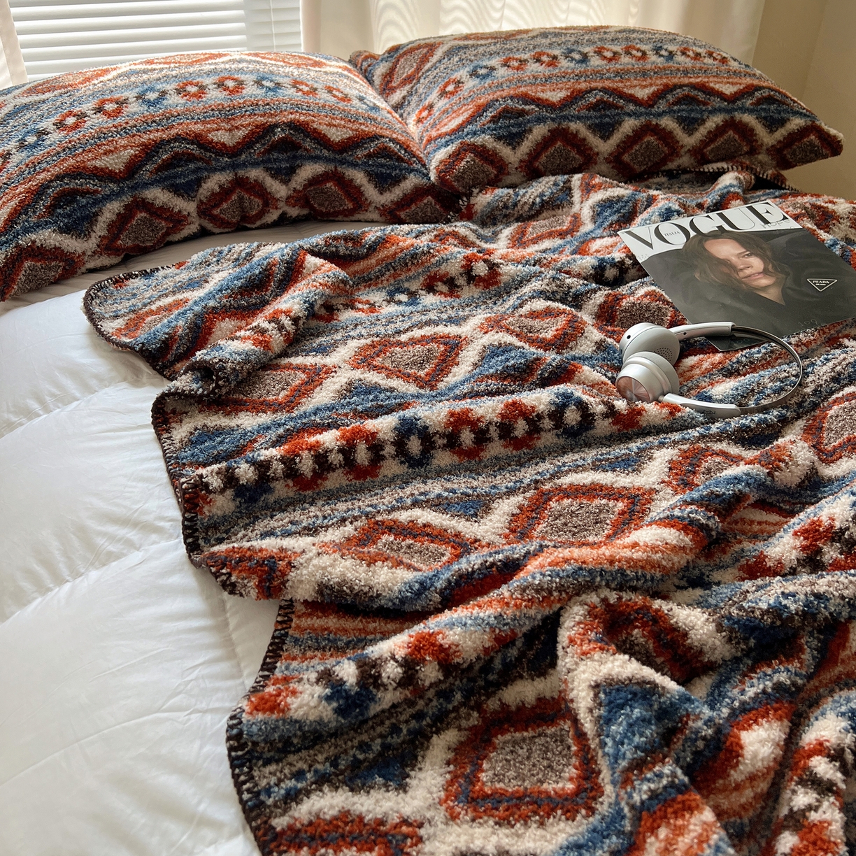 91家纺网 家纺一手货源 找家纺 舒隅家纺 A类高级感半边绒三角针毛毯毯子 波西米亚-棕