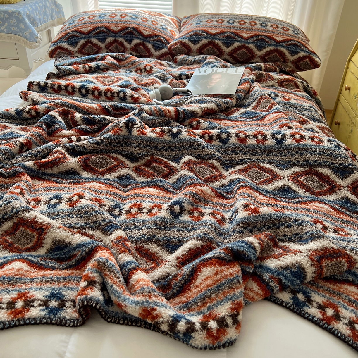 91家纺网 家纺一手货源 找家纺 舒隅家纺 A类高级感半边绒三角针毛毯毯子 波西米亚-棕