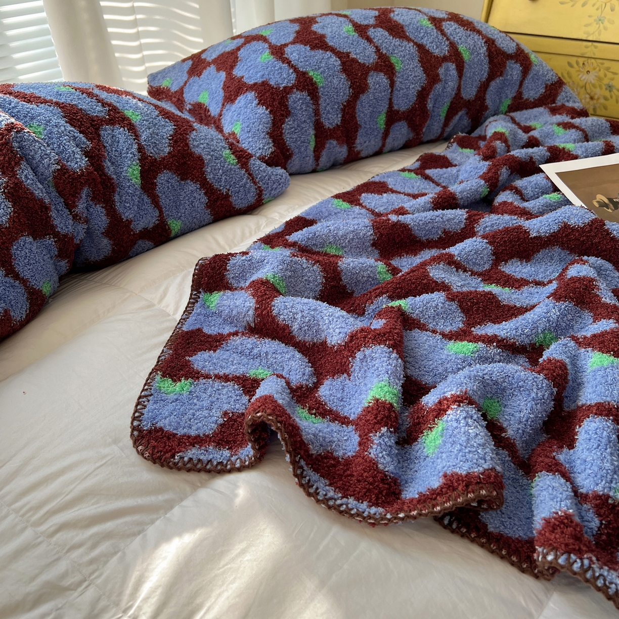 91家纺网 家纺一手货源 找家纺 舒隅家纺 A类高级感半边绒三角针毛毯毯子 芙纹-蓝