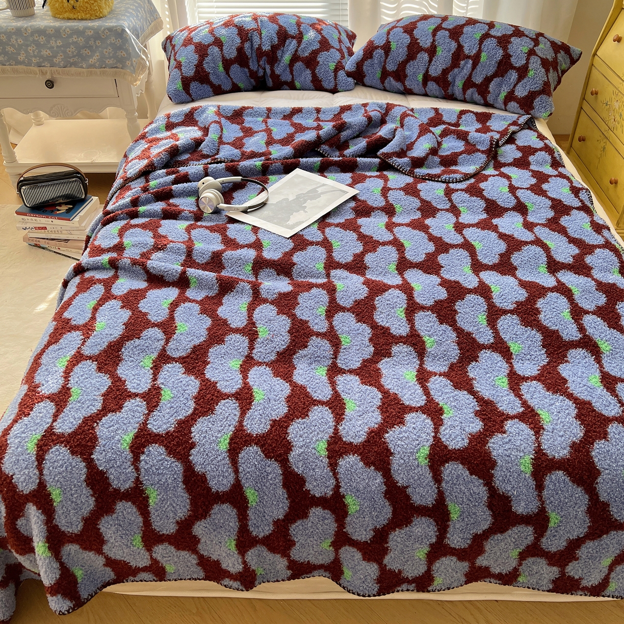 91家纺网 家纺一手货源 找家纺 舒隅家纺 A类高级感半边绒三角针毛毯毯子 芙纹-蓝