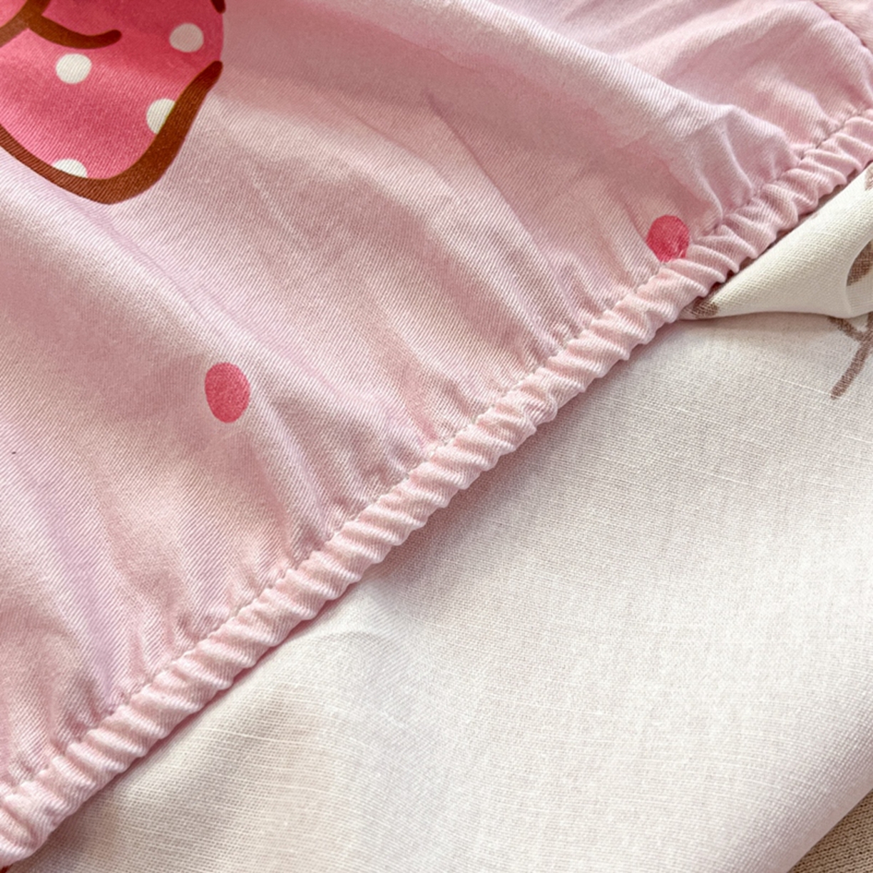 91家纺网 家纺一手货源 找家纺 博雅 2025春夏新款三丽欧小版全棉纯棉单品床笠床笠单件单床笠 粉色蝴蝶结KT