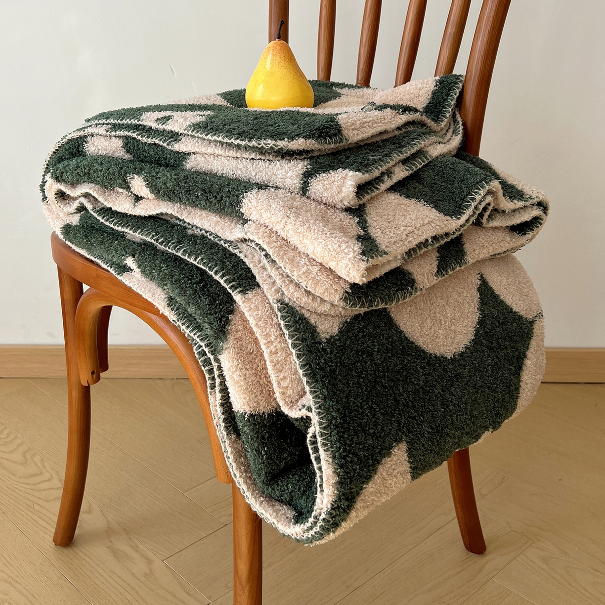 91家纺网 家纺一手货源 找家纺 舒隅家纺 A类高级感半边绒三角针毛毯毯子 花墙