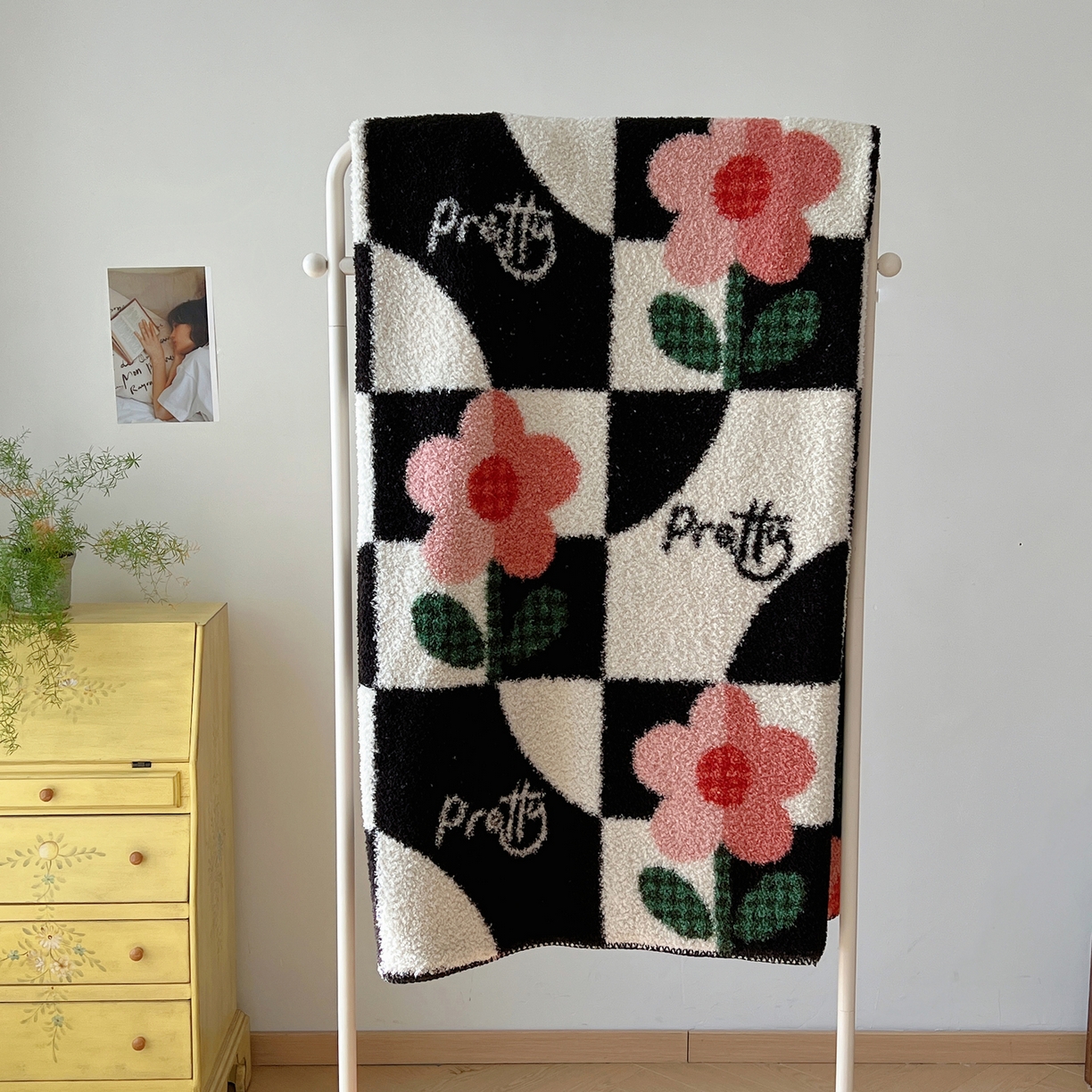 91家纺网 家纺一手货源 找家纺 舒隅家纺 A类高级感半边绒三角针毛毯毯子 奇境花园